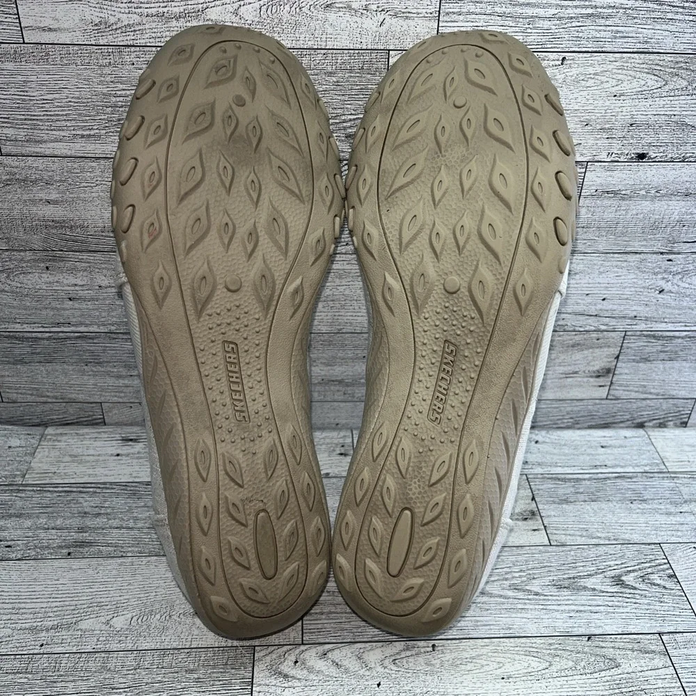 Skechers Breathe‎ Easy Swayful Beige Fabric Comfort Shoes 100384 Women Size 10